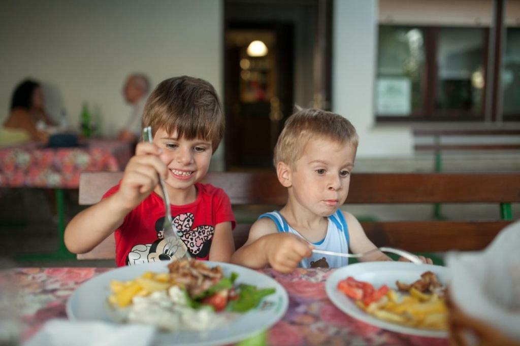 Ratecevo Brdo Janezinovi House 게스트하우스 외부 사진